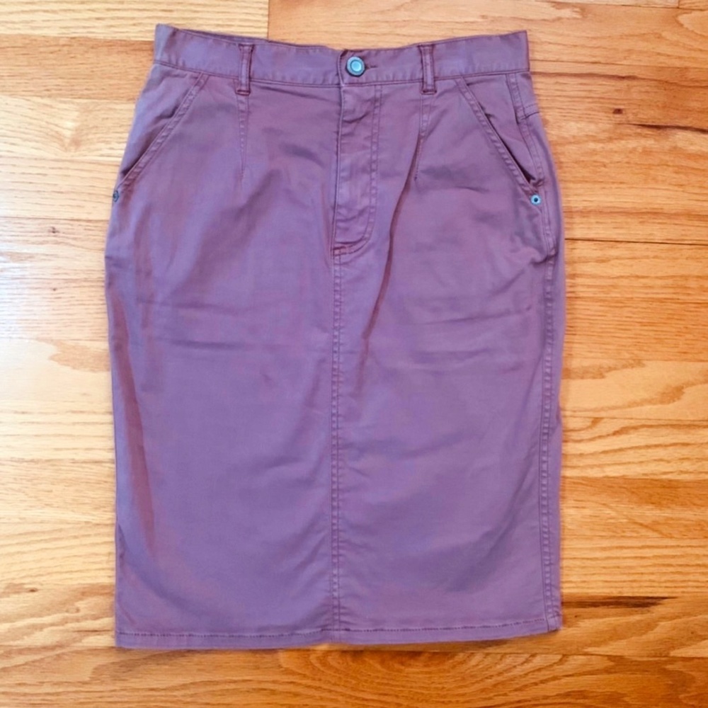 Pink denim skirt